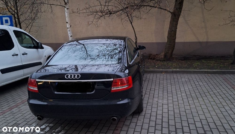 Audi A6 Limousine 2.4 - 1
