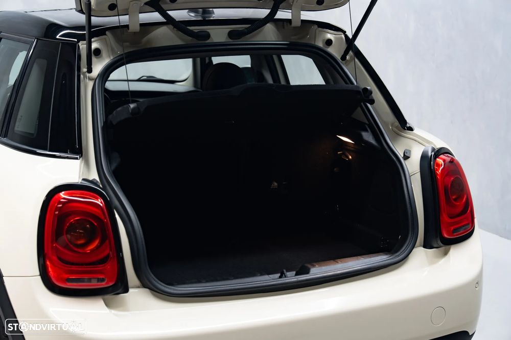 MINI 5 Portas One D - 12