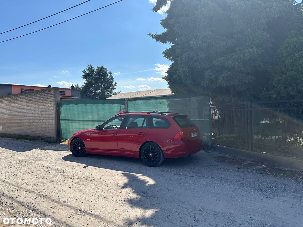 BMW Seria 3 320i Touring - 20