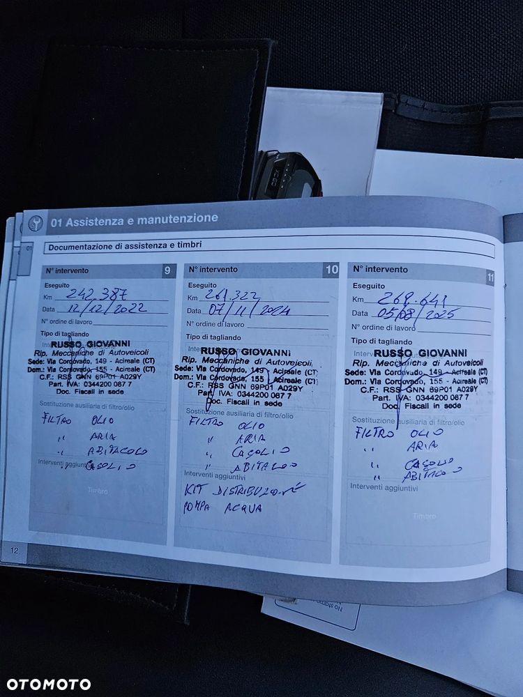 Volvo XC 60 D5 AWD Momentum - 25