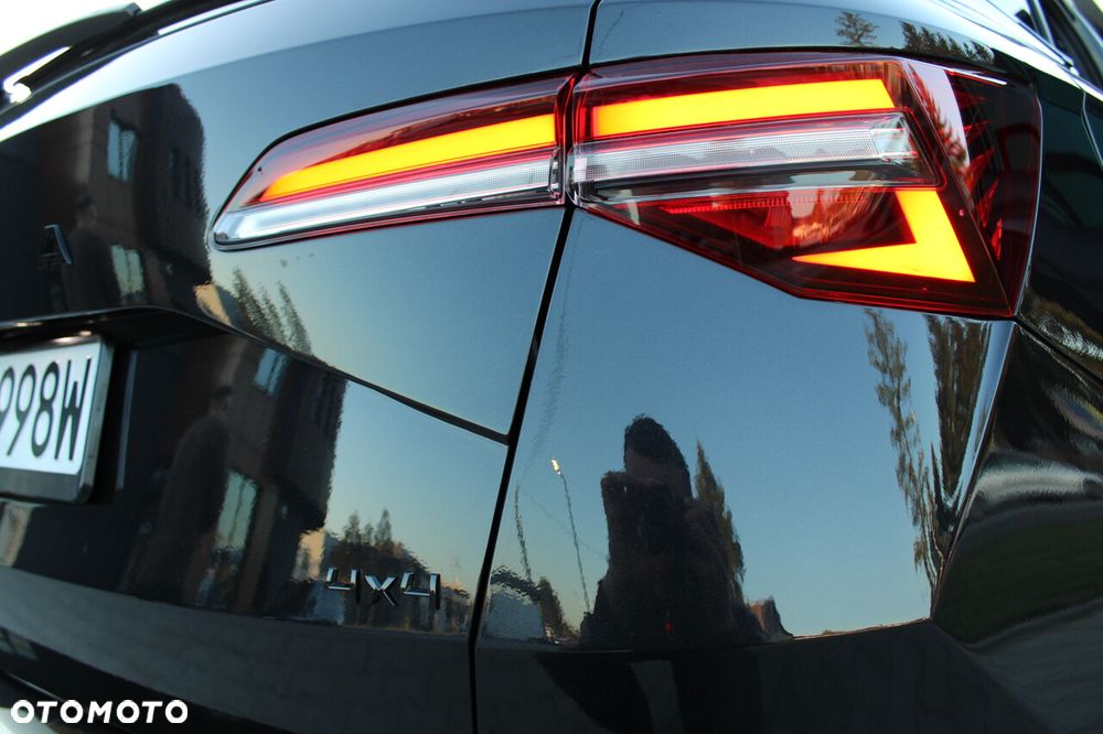 Skoda Karoq 2.0 TSI 4x4 Sportline DSG - 29