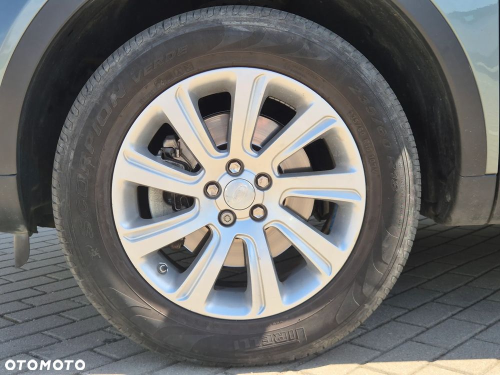 Land Rover Discovery Sport - 24