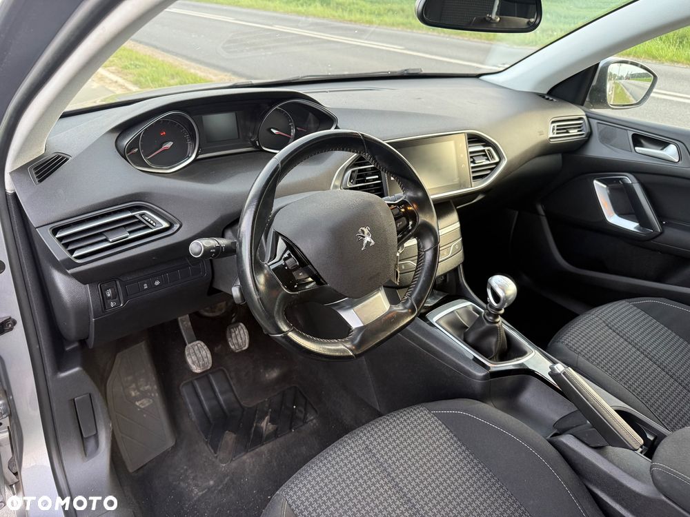 Peugeot 308 BlueHDi 130 Stop & Start Active - 13