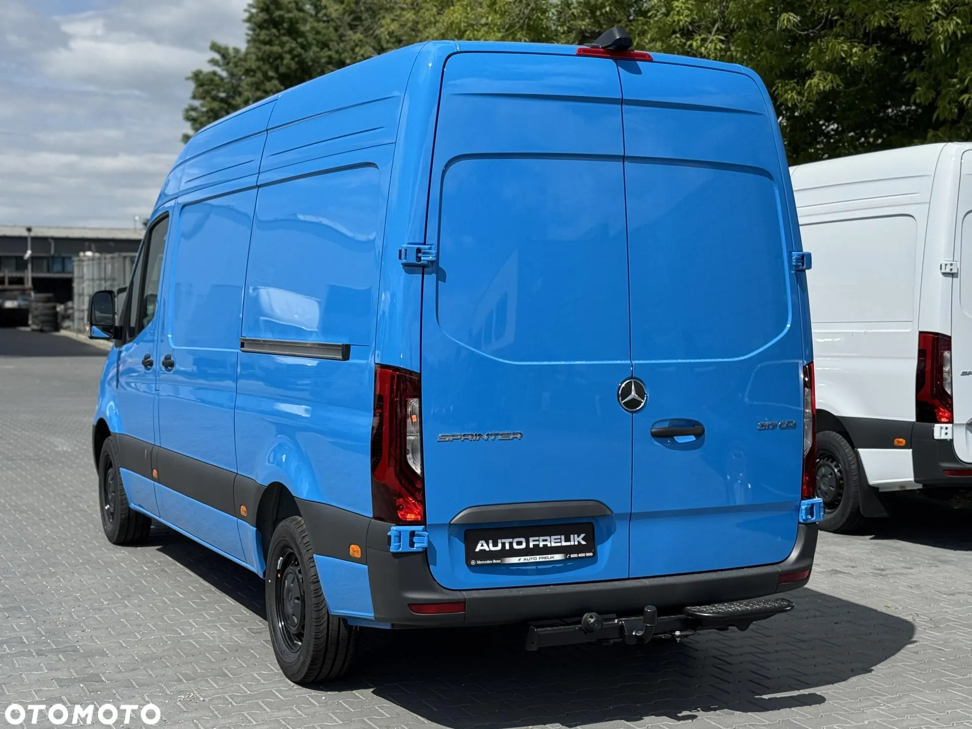 Mercedes-Benz Sprinter - 5