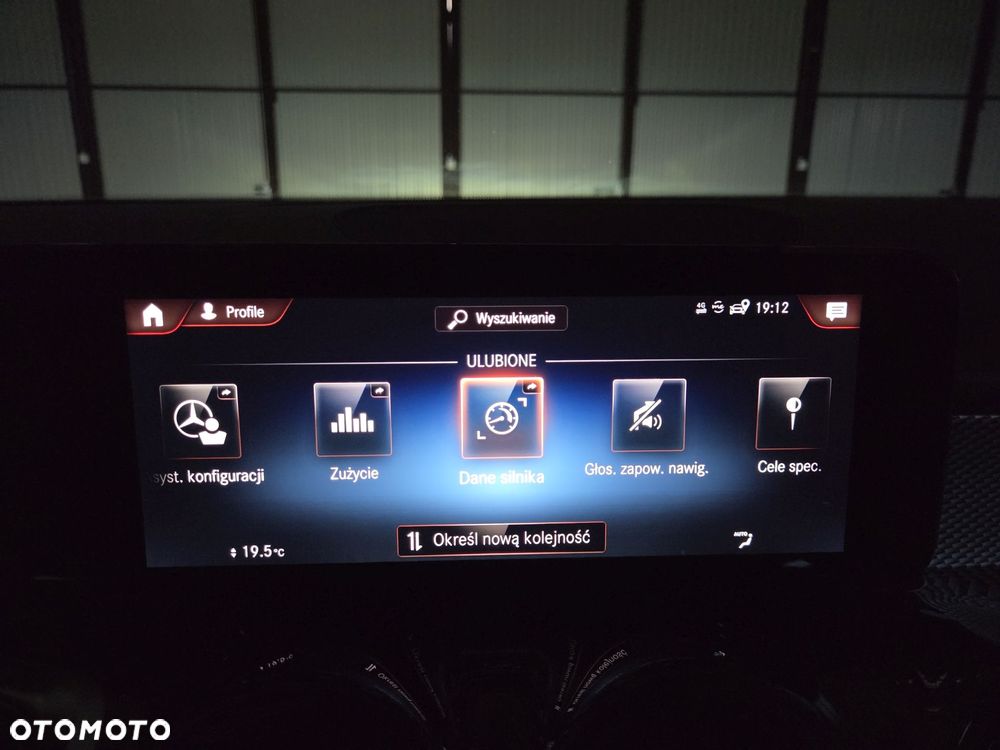 Mercedes-Benz GLB 200 d 8G-DCT Progressive - 38