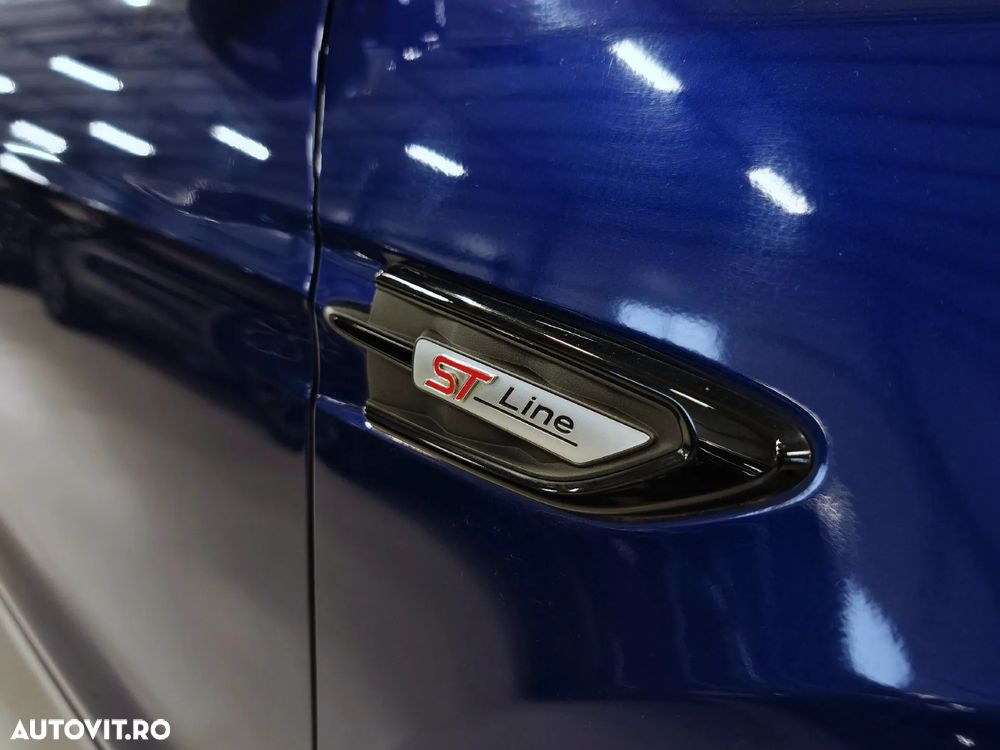 Ford Kuga 1.5 TDCi 2x4 Aut. ST-Line - 27