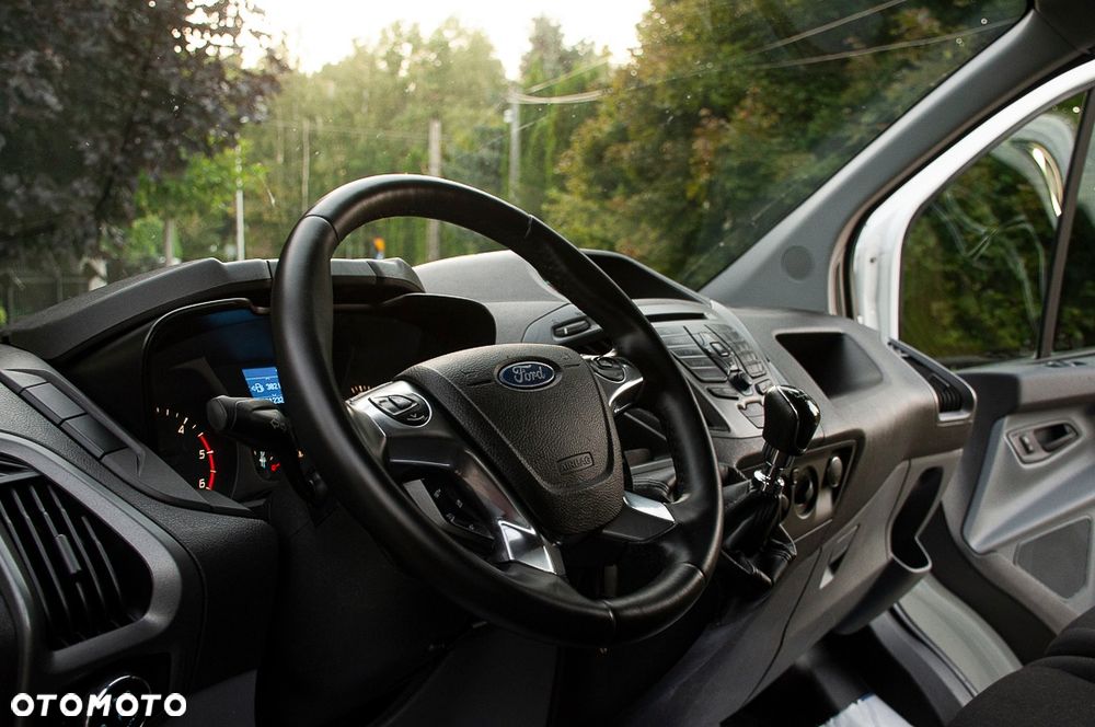 Ford Transit Custom - 12