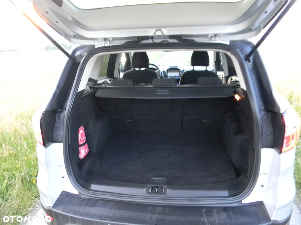 Ford Kuga 1.5 EcoBoost 2x4 Business Edition - 10