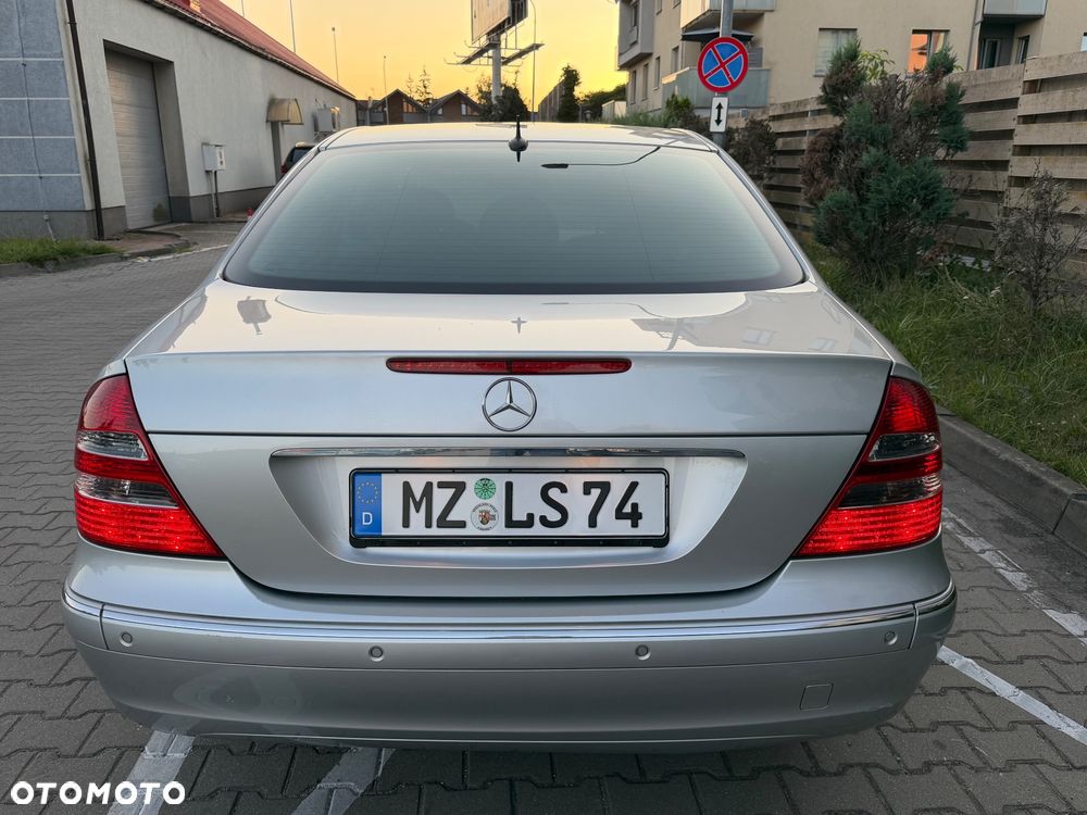Mercedes-Benz Klasa E 200 Kompressor Elegance - 14