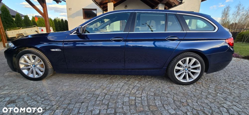 BMW Seria 5 525d - 10
