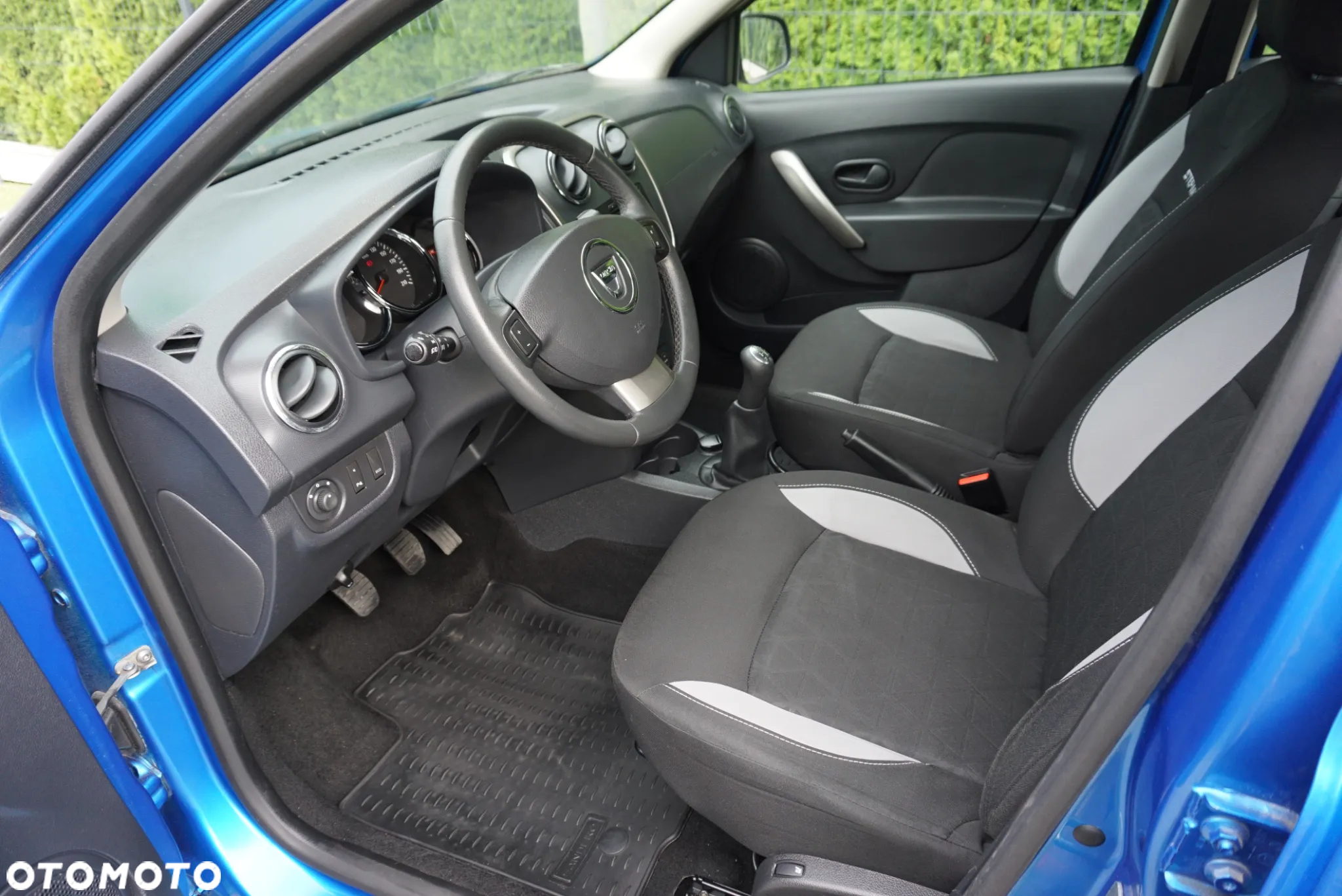 Dacia Sandero Stepway TCe 90 (S&S) Celebration - 16