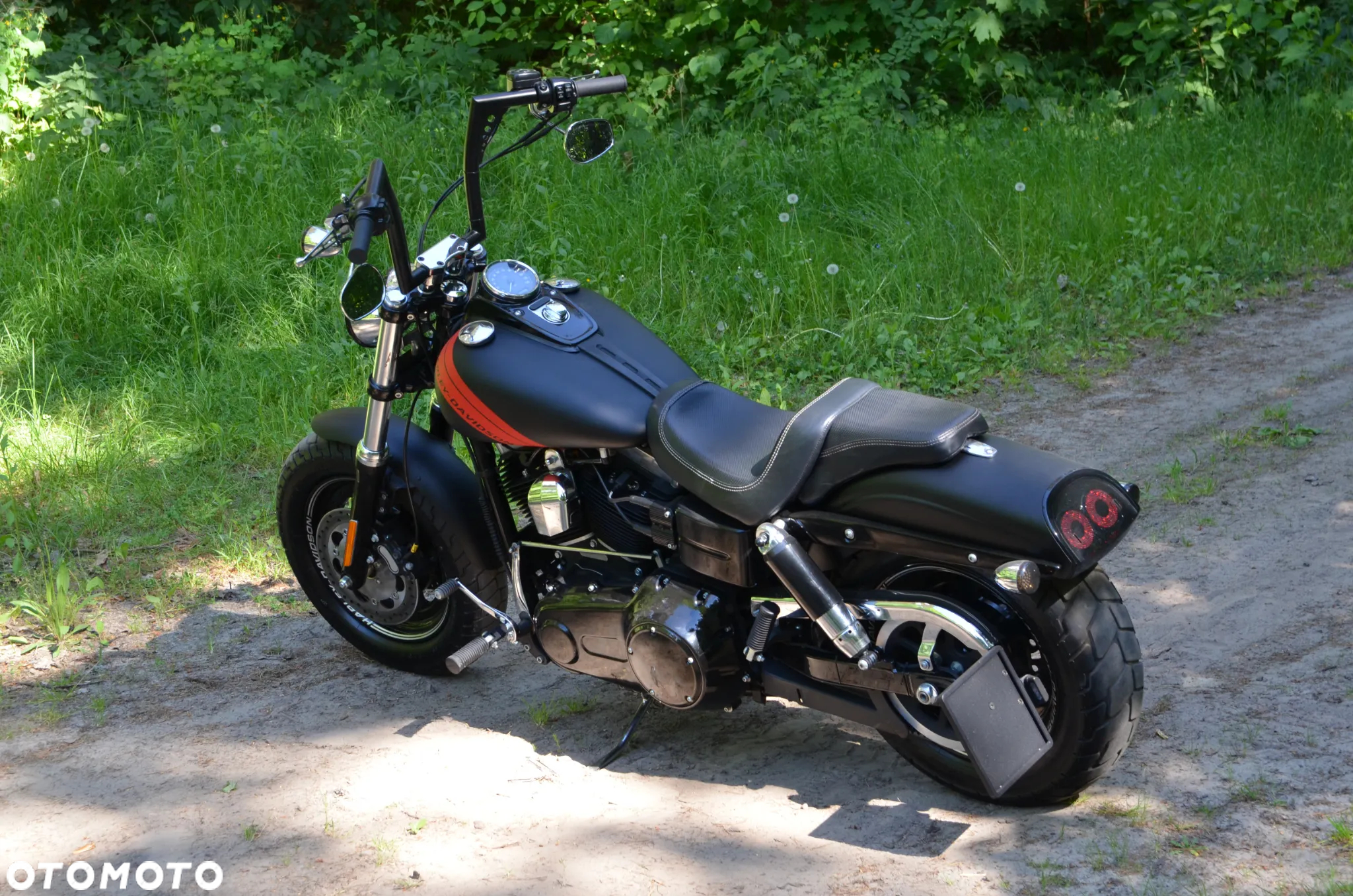 Harley-Davidson Dyna Fat Bob - 11