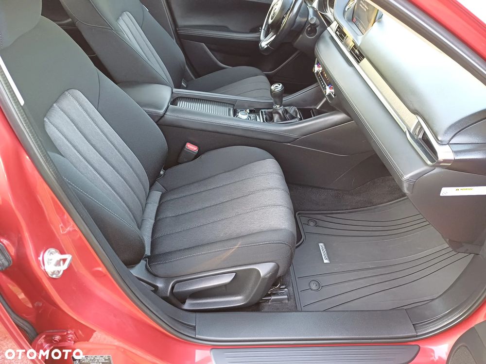 Mazda 6 SKYACTIV-G 165 Exclusive-Line - 18