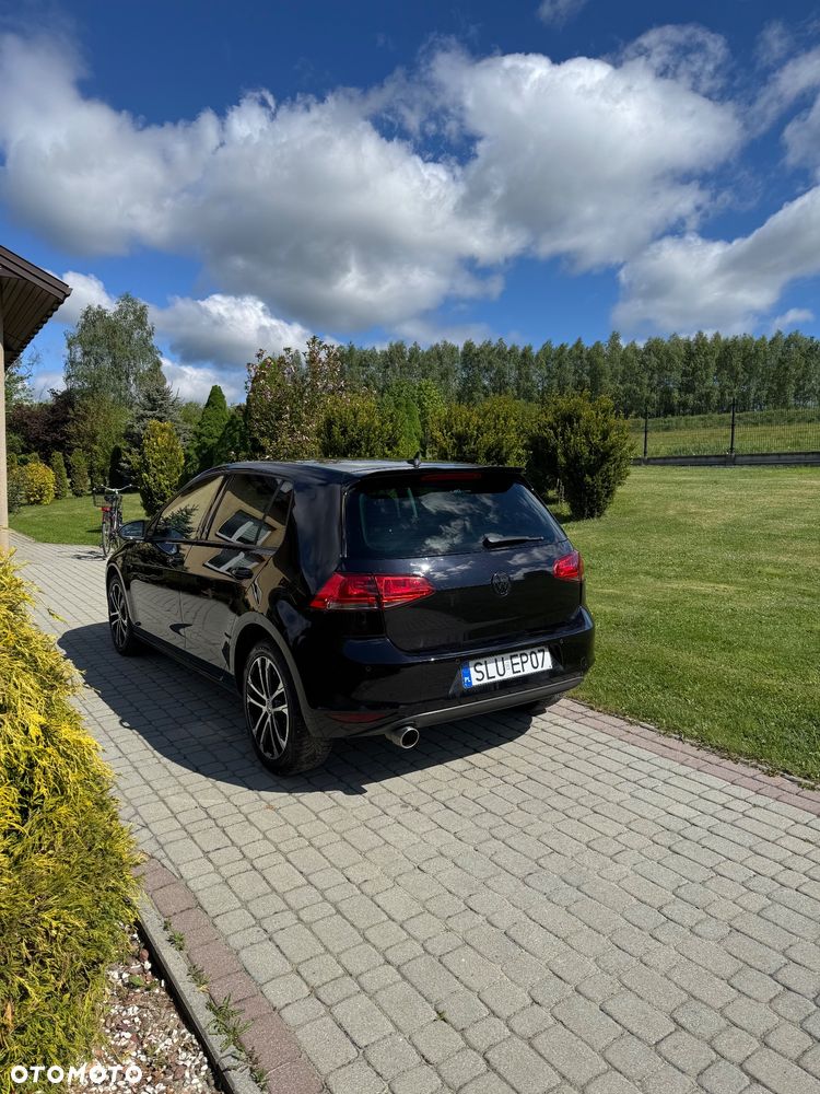 Volkswagen Golf 1.6 TDI BlueMotion Technology Lounge - 4
