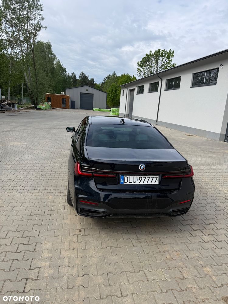 BMW Seria 7 740d xDrive - 6
