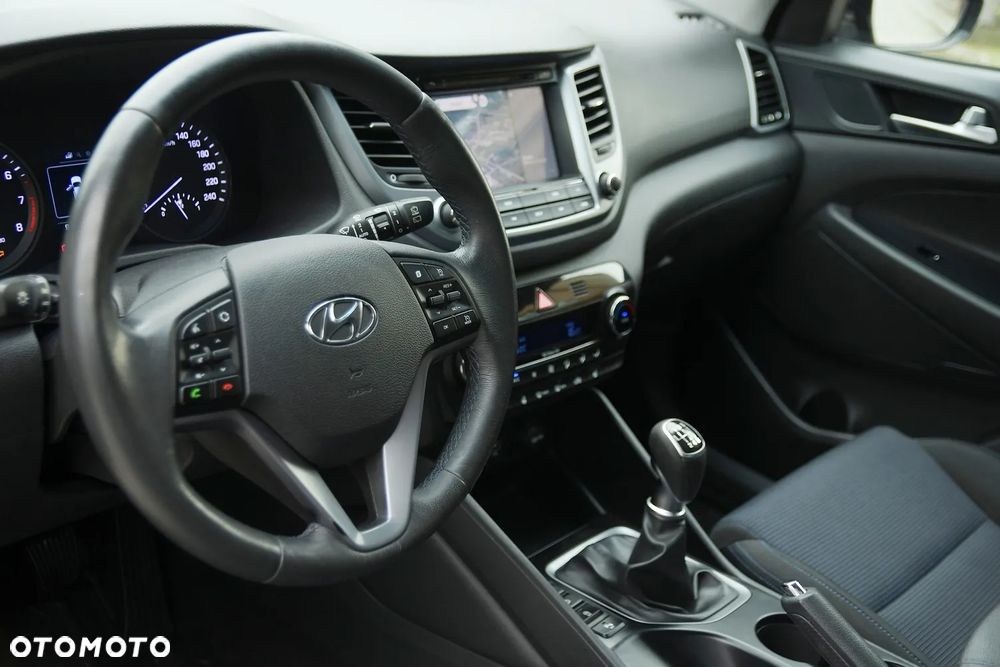 Hyundai Tucson 1.6 GDI BlueDrive Style 2WD - 20