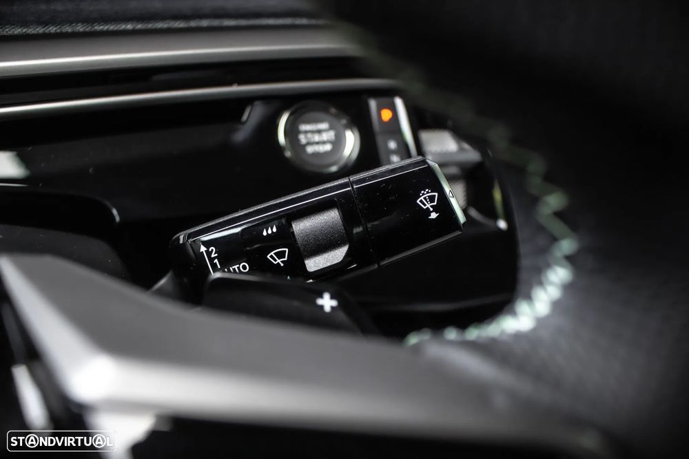 Peugeot E-3008 GT - 16