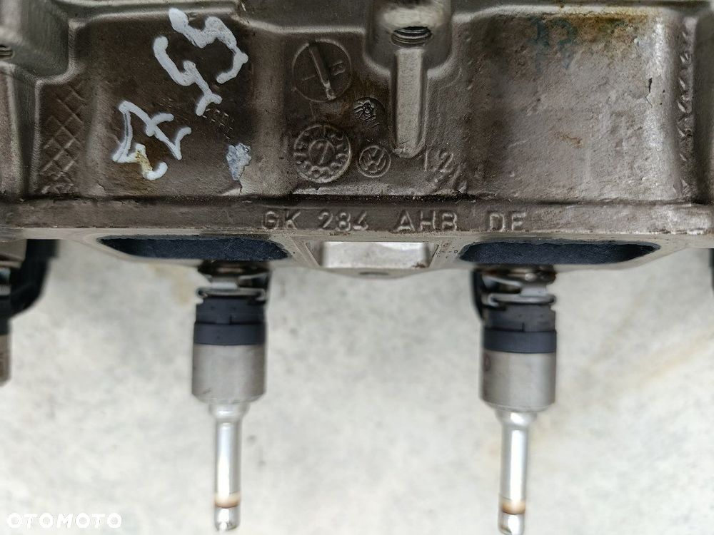 LISTWA WTRYSKOWA BENZYNA VW GOLF PLUS I GK284AHBDE 1.4 TSI - 8