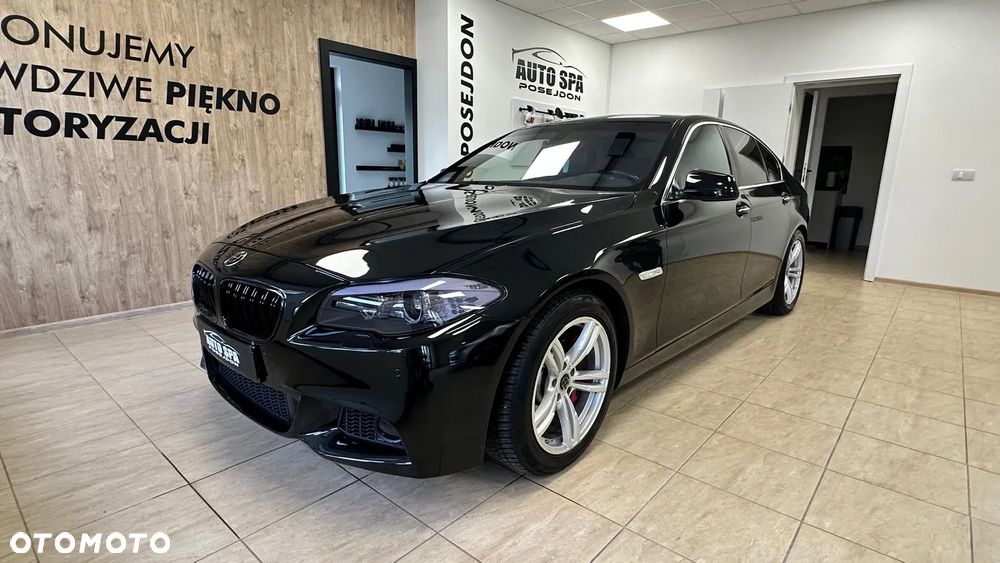 BMW Seria 5 525d - 31