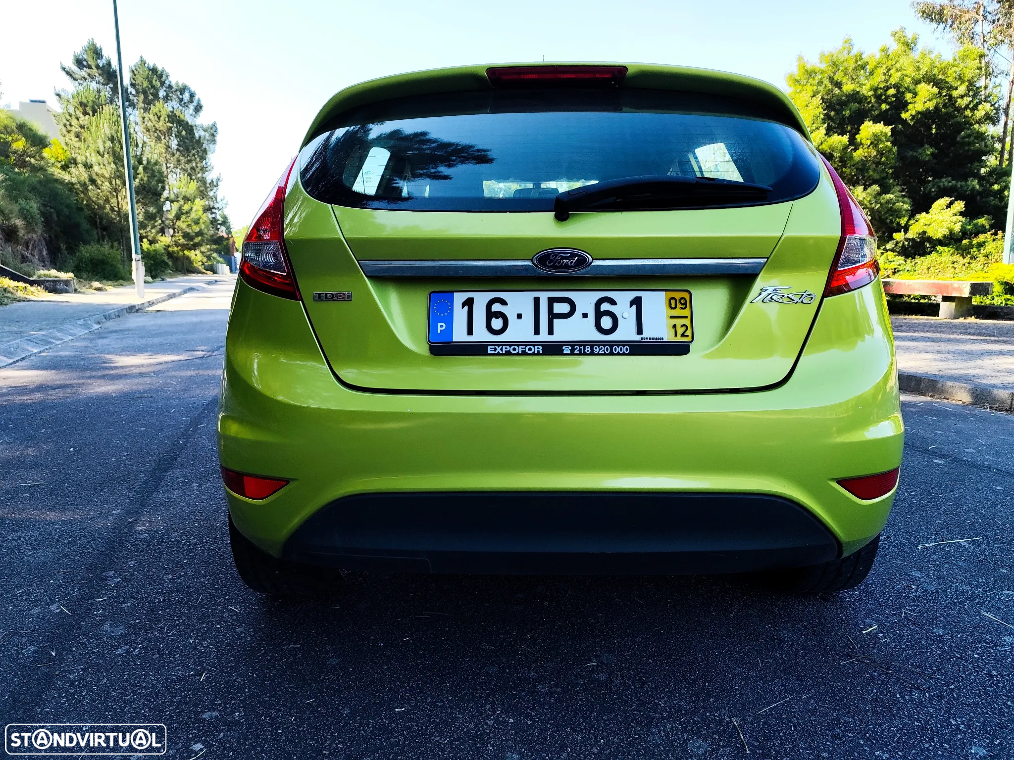 Ford Fiesta 1.4 TDCi Ambiente - 6