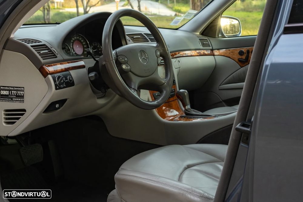 Mercedes-Benz E 500 Elegance 4-Matic - 15