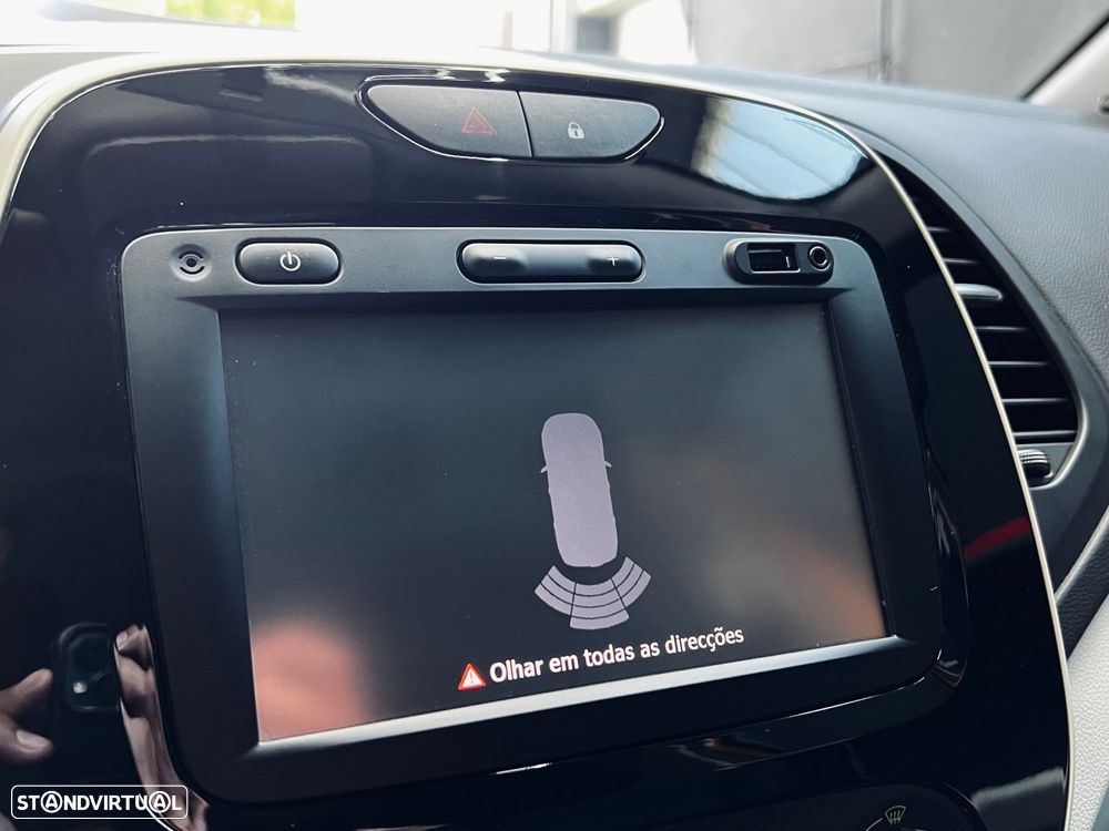 Renault Captur 0.9 TCE Exclusive - 21