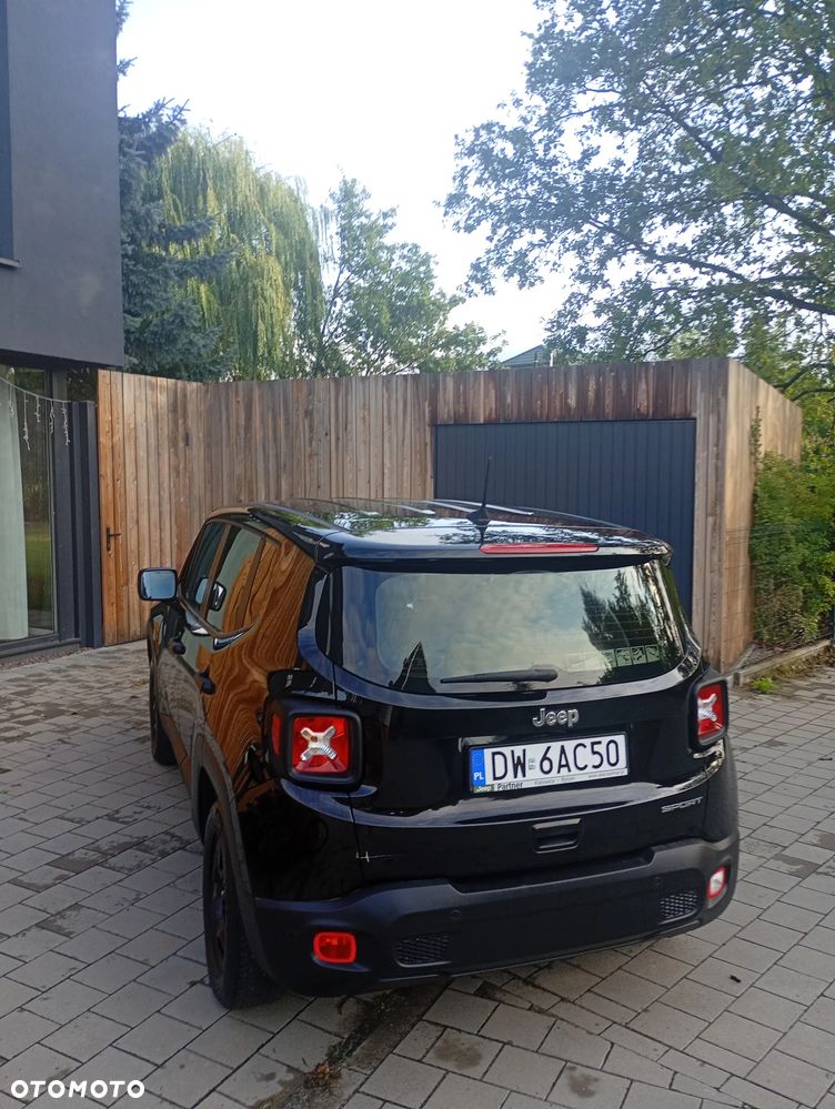 Jeep Renegade 1.6 E-TorQ Sport FWD - 17