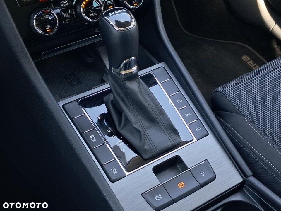Skoda Superb - 36