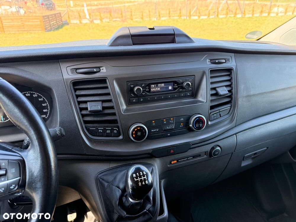 Ford Transit Custom - 8