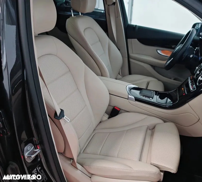 Mercedes-Benz GLC 220 d 4MATIC - 7