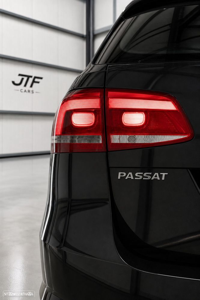 VW Passat Variant 1.6 TDI BlueMotion - 12