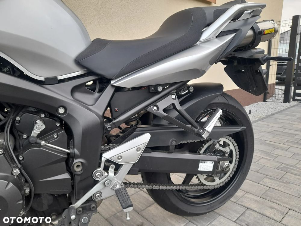 Yamaha FZ6 - 38