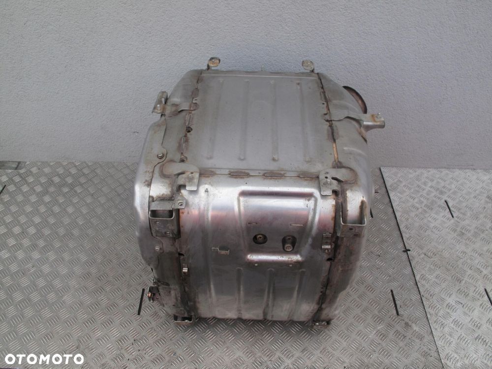 TŁUMIK KATALIZATOR Z DPF SCANIA R S - 7