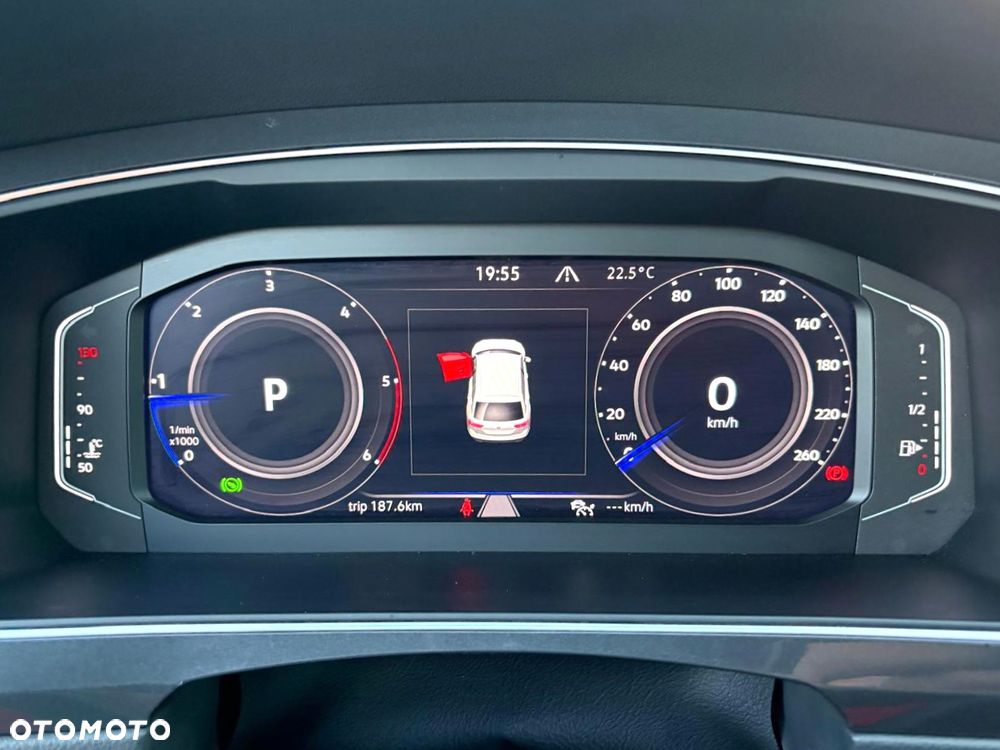 Volkswagen Tiguan 2.0 TDI SCR 4Mot Elegance DSG - 31