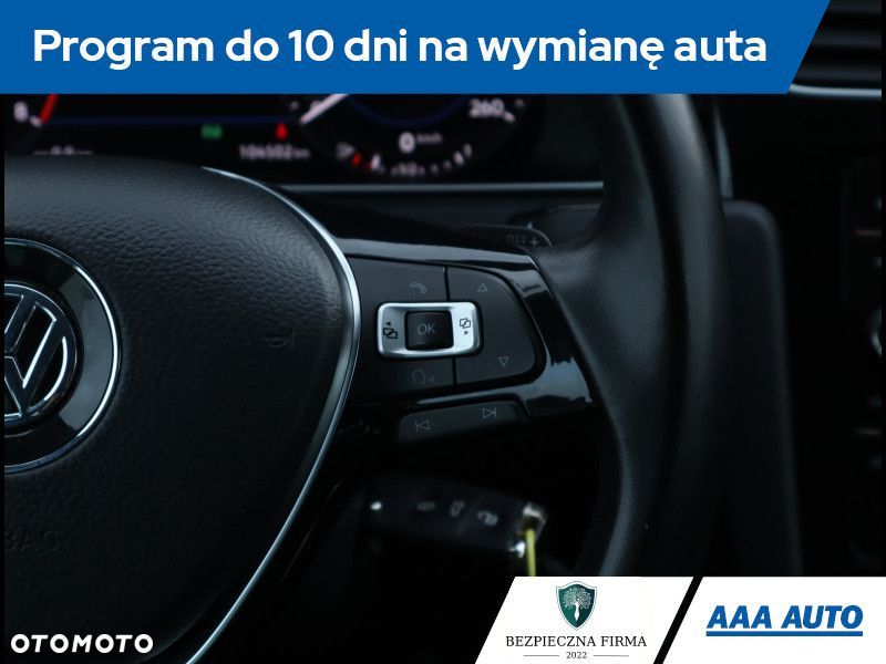 Volkswagen Golf Variant - 19