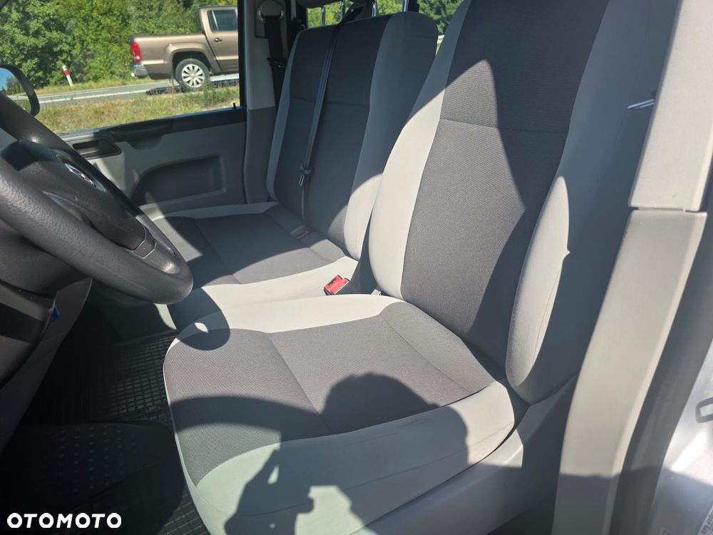Volkswagen Transporter - 13