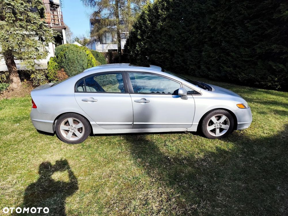 Honda Civic 1.8 Sport - 3