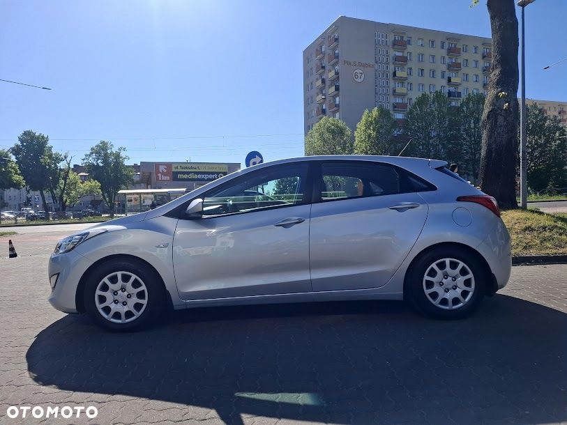Hyundai i30 1.4 Comfort - 9