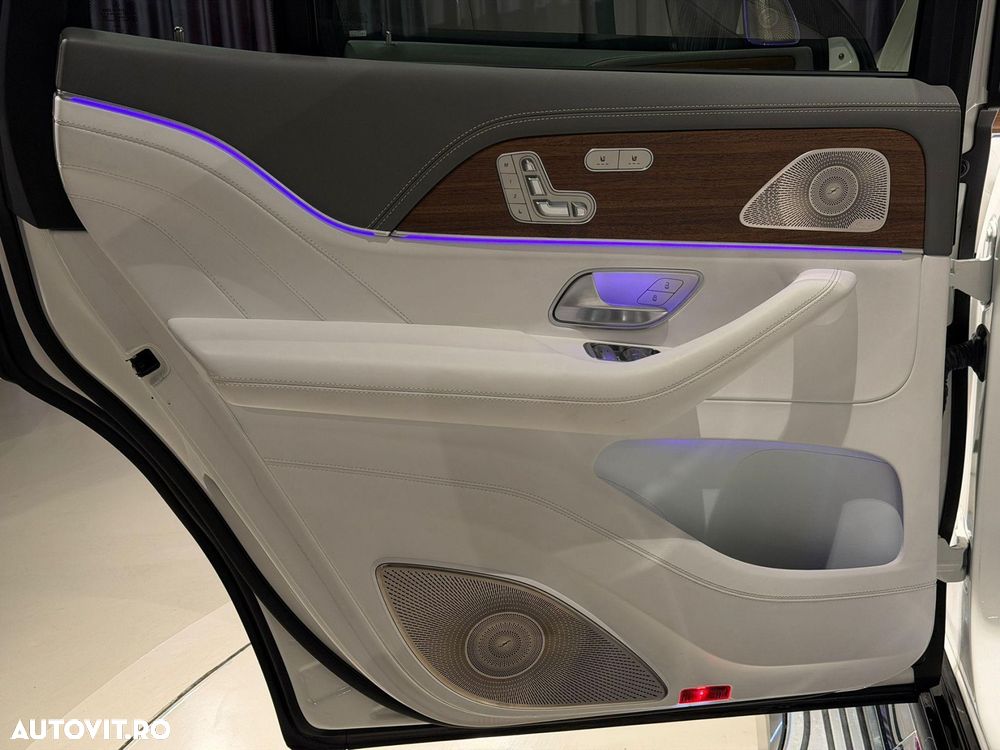 Mercedes-Benz GLS Maybach Mercedes-Maybach 600 MHEV 4MATIC - 36