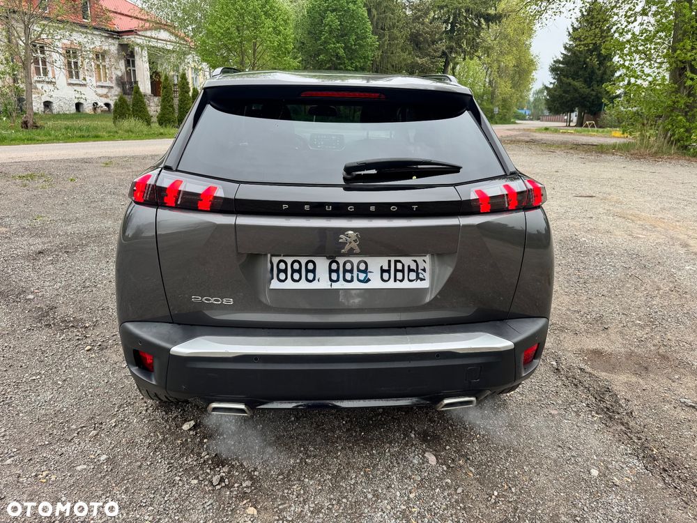 Peugeot 2008 PureTech 130 EAT8 Allure - 6