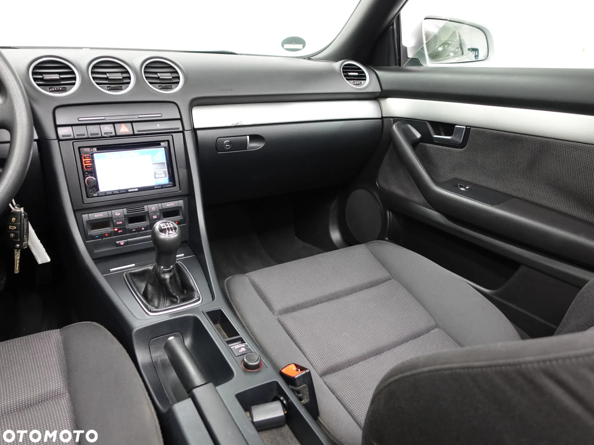Audi A4 Cabriolet 2.0 TDI DPF - 38