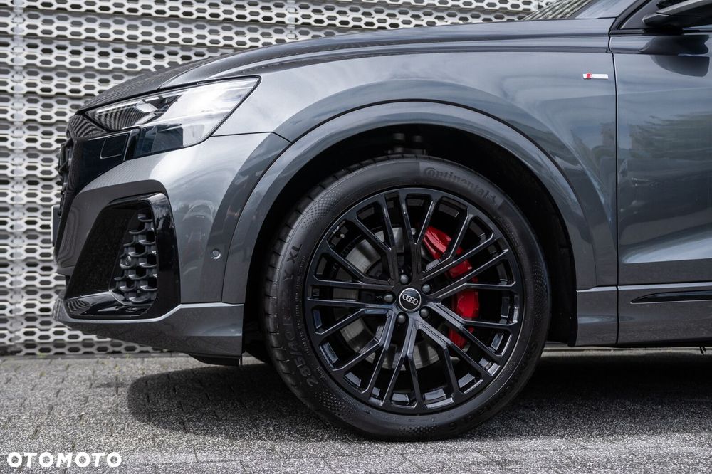Audi Q8 - 7
