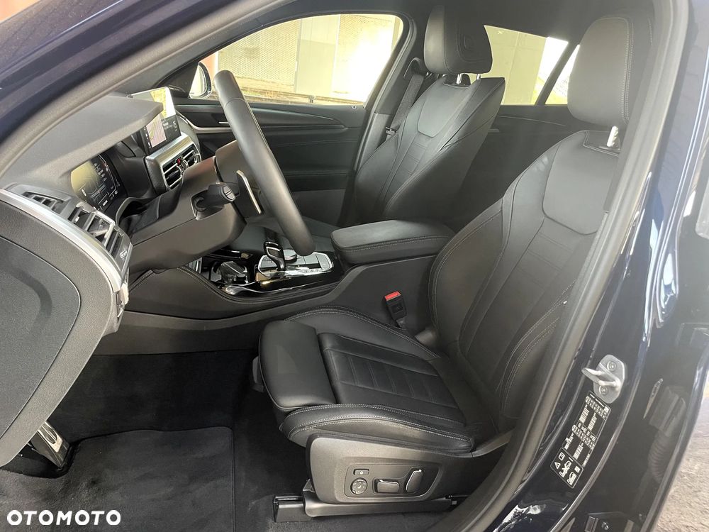 BMW X4 - 11