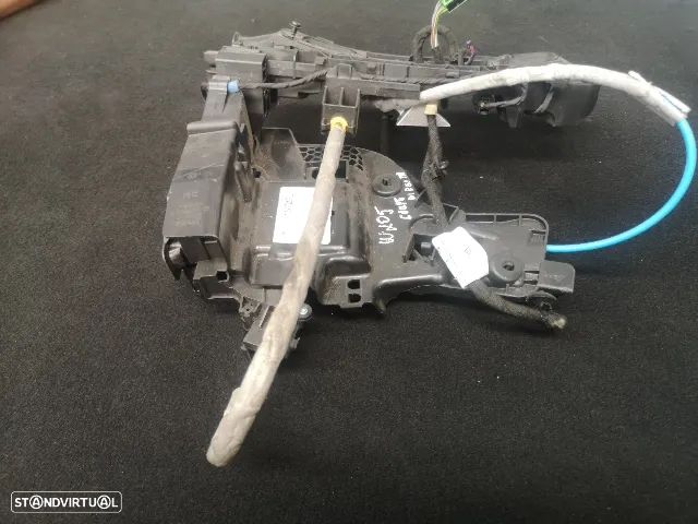 Fechadura da porta frente direita com mecanismo original Mercedes W205 C-Class 2014+ - 12