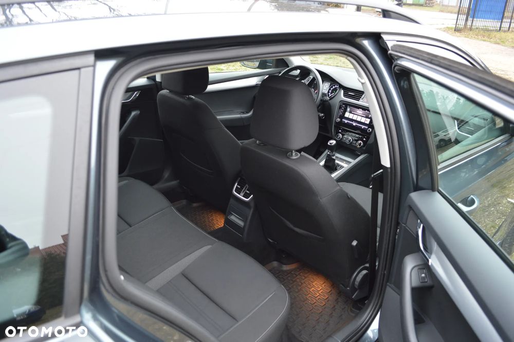 Skoda Octavia 1.5 TSI ACT Ambition - 15