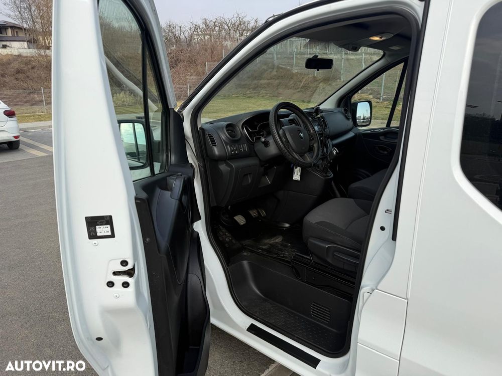 Renault Trafic 2.0 Blue dCi 120 Combi L2H1 8+1 locuri Authentique - 12