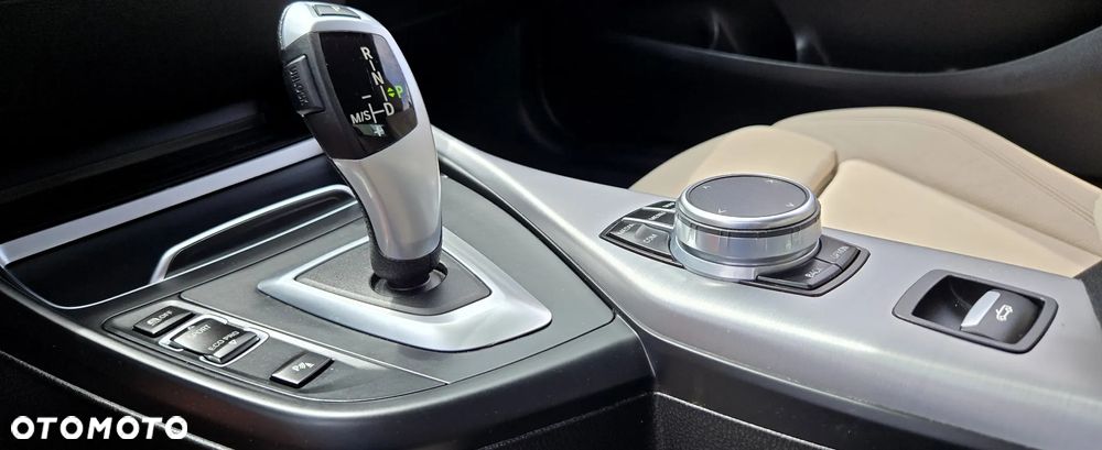 BMW Seria 2 220i GPF M Sport - 27