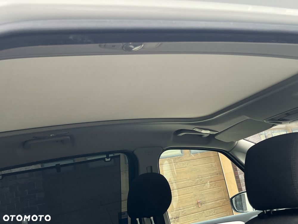 Ford S-Max - 23
