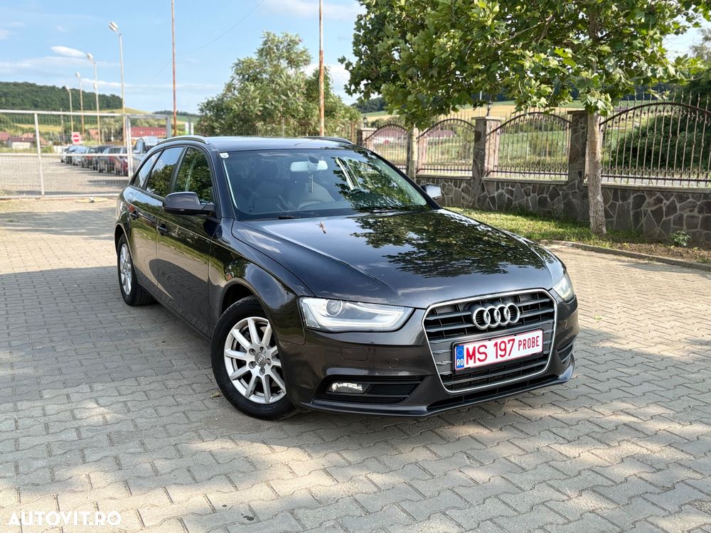 Audi A4 Limuzina - 1