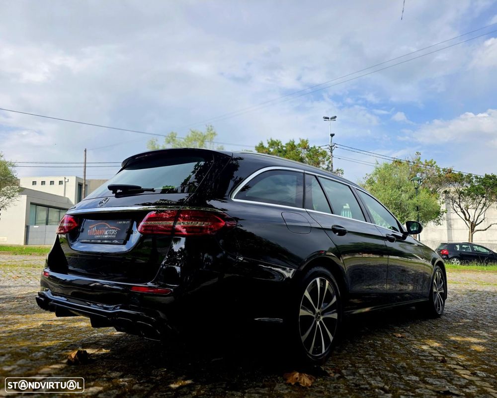 Mercedes-Benz E 300 — fotografia 7